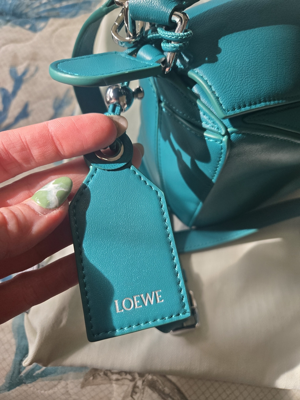 Loewe Puzzle Small Leather Shoulder Bag - Picture 5 of 10